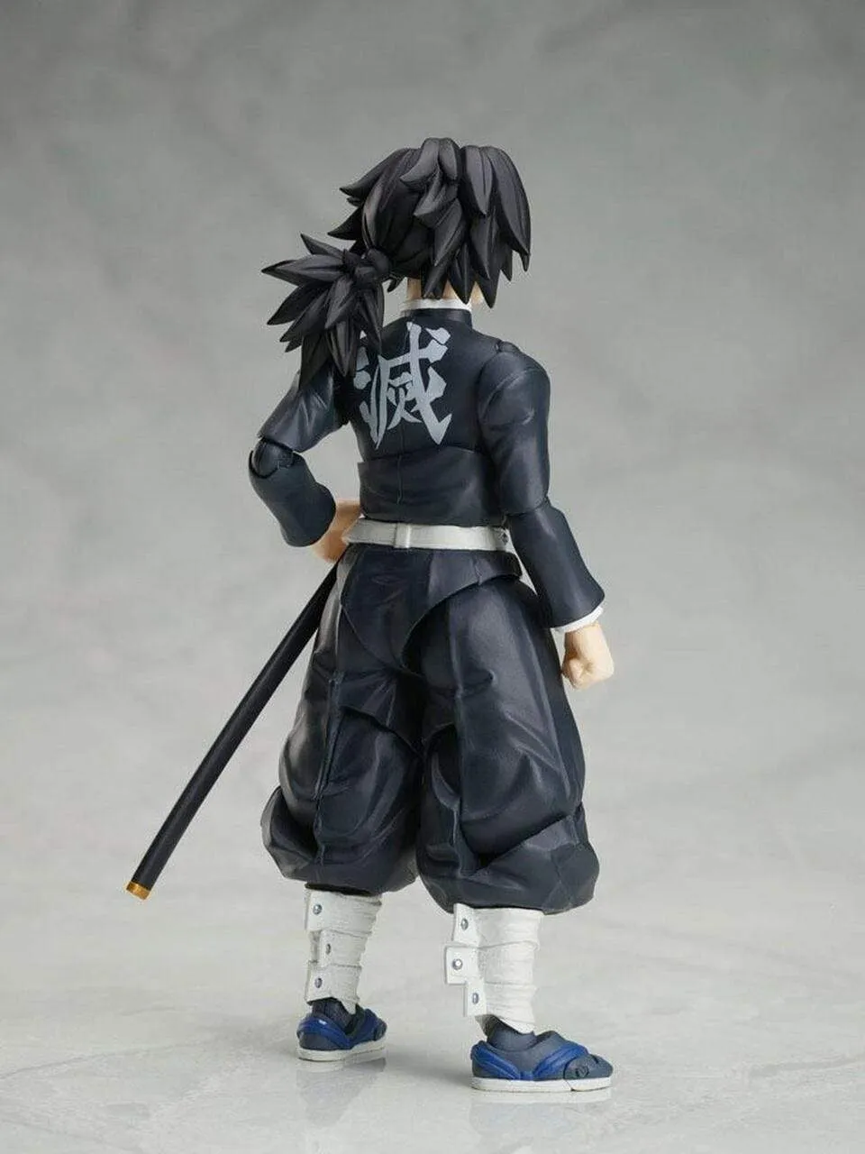 DEMON SLAYER: KIMETSU NO YAIBA BUZZMOD. GIYU TOMIOKA FIGURINE