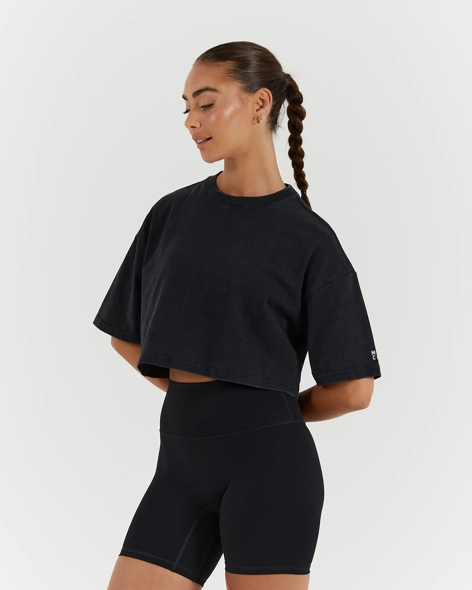 ESSENTIALS CROPPED TEE - FADED BLACK