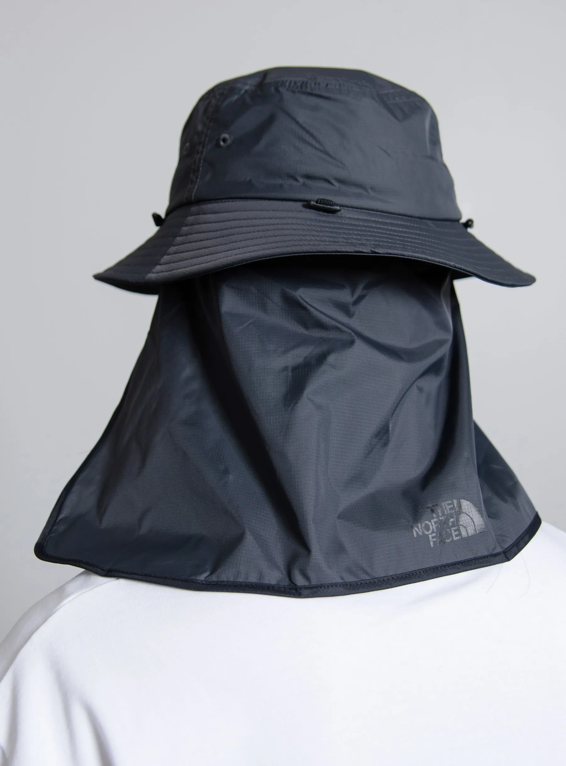 Flyweight Bucket Hat Asphalt Grey/TNF Black 5FXDMN8