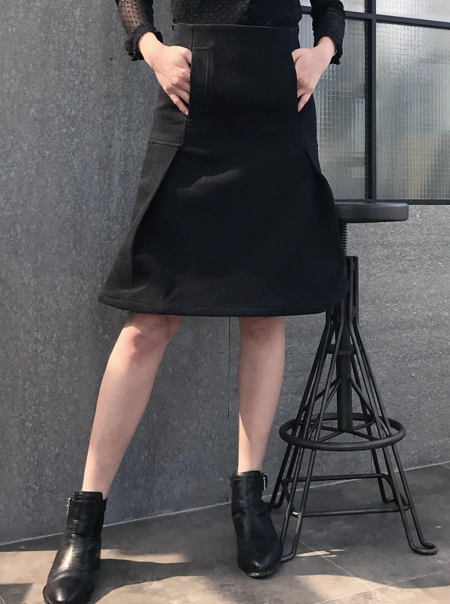 Further Sale! Black Flounce Wide Hem Skirt