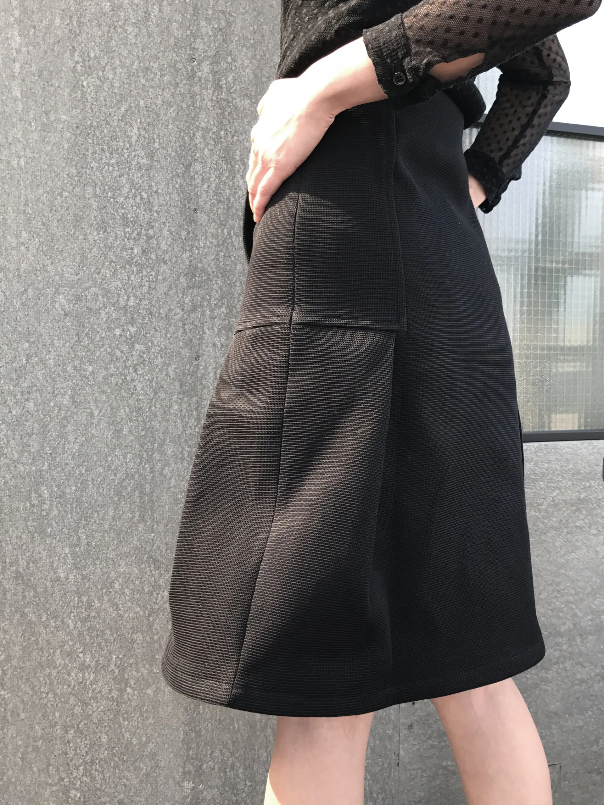 Further Sale! Black Flounce Wide Hem Skirt