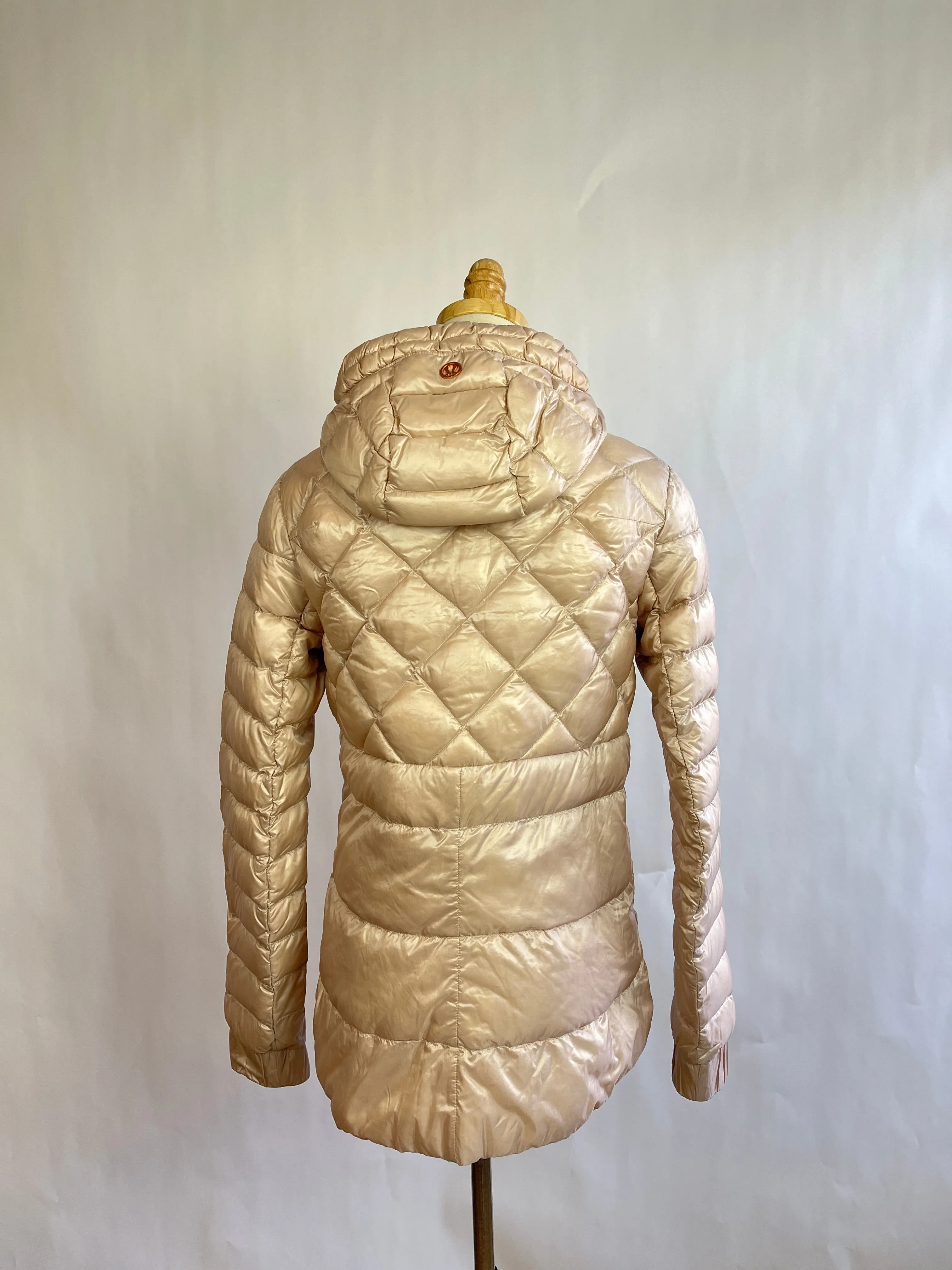 Lululemon Pink Puffer Jacket (M/8)